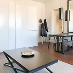 Finestay 8 Building With Balcony And View