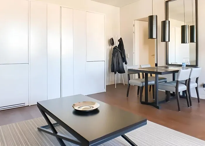 Finestay 8 Building With Balcony And View