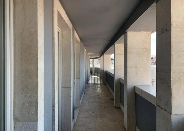 Finestay 8 Building With Balcony And View Daire *