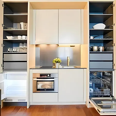 דירה Finestay 8 Building With Balcony And View *